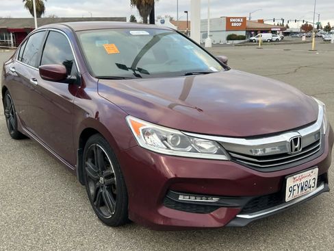 Used 2016 Honda Accord Sport image 3