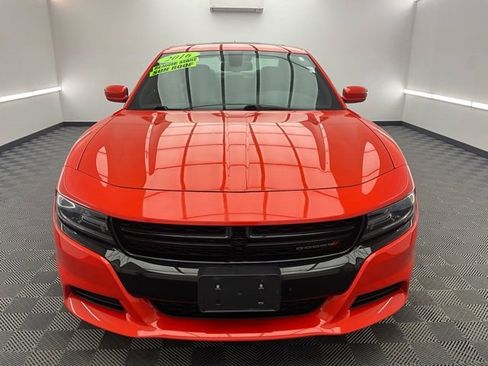 Used 2016 Dodge Charger R/T w/ Navigation & Travel Group image 2