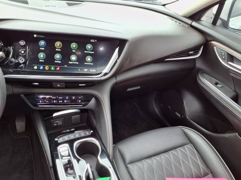 Used 2023 Buick Envision Avenir AWD/4WD image 4