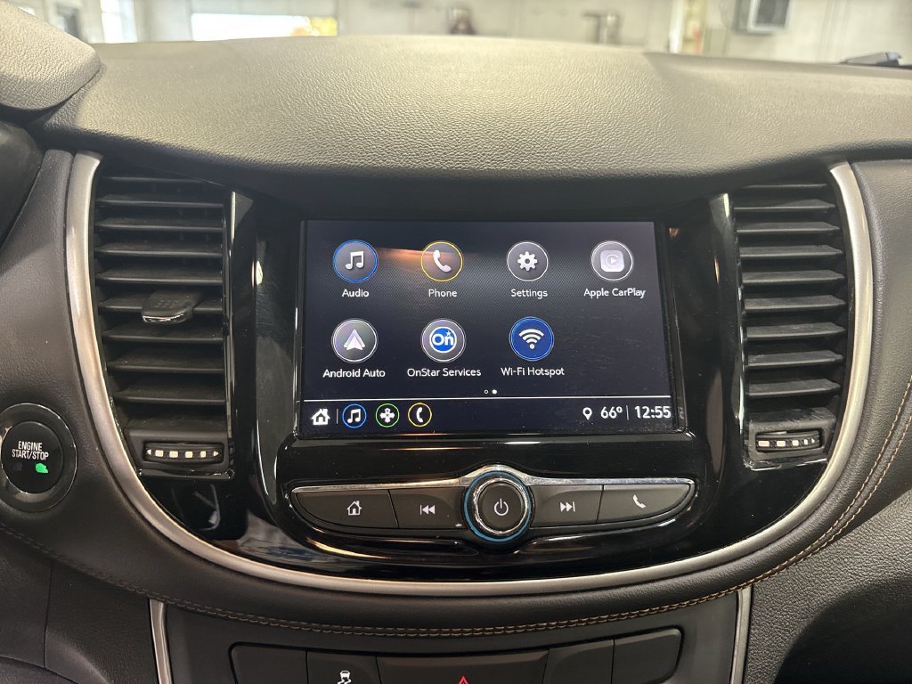 Used 2018 Chevrolet Trax LT w/ Sun & Sound Package FWD image 13
