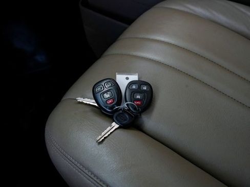 Used 2013 Chevrolet Express 3500 LS image 40