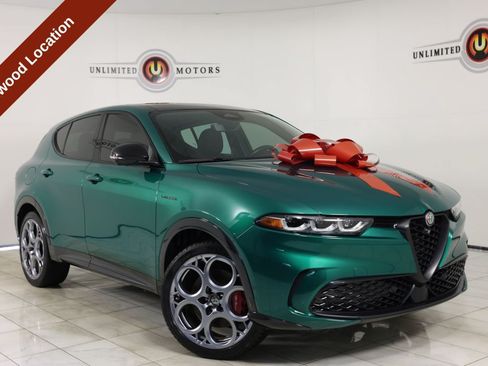 Used 2024 Alfa Romeo Tonale Veloce w/ Active Assist Package AWD/4WD image 1
