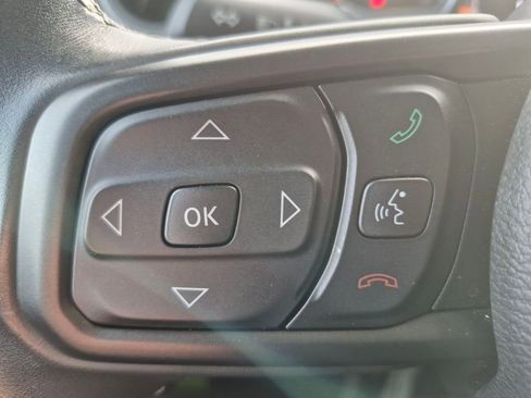 Used 2021 Jeep Wrangler Sport image 19