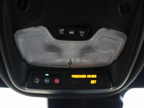 Used 2024 Chevrolet TrailBlazer ACTIV image 26