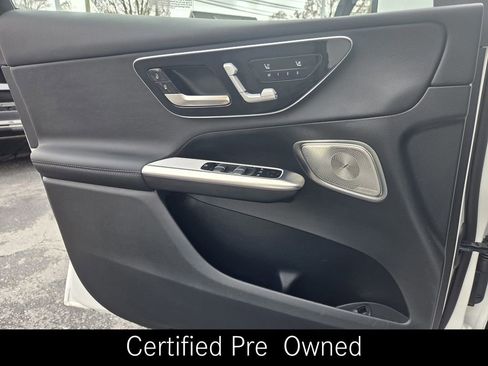 Used 2026 Mercedes-Benz GLC 300 4MATIC image 28