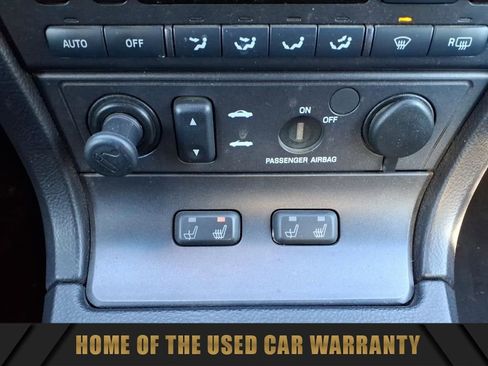 Used 2003 Ford Thunderbird Deluxe image 27