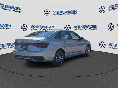 Used 2026 Volkswagen Jetta Sport FWD image 8
