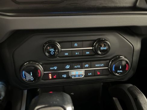 Used 2022 Ford Bronco Big Bend image 21