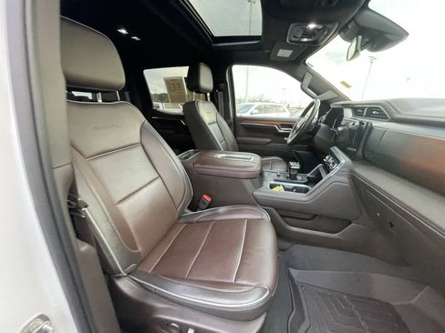 Used 2022 GMC Sierra 1500 Denali image 29
