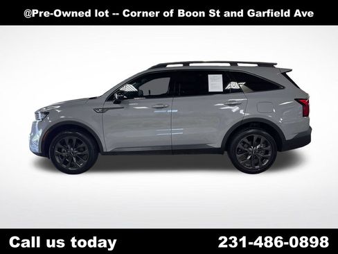 Used 2023 Kia Sorento X-Line EX AWD/4WD image 2