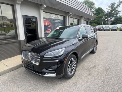 Used 2020 Lincoln Aviator Reserve w/ Equipment Group 201A image 2