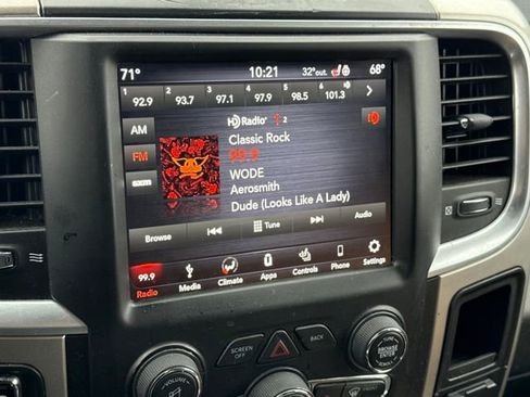 Used 2019 RAM 1500 Classic Warlock image 28