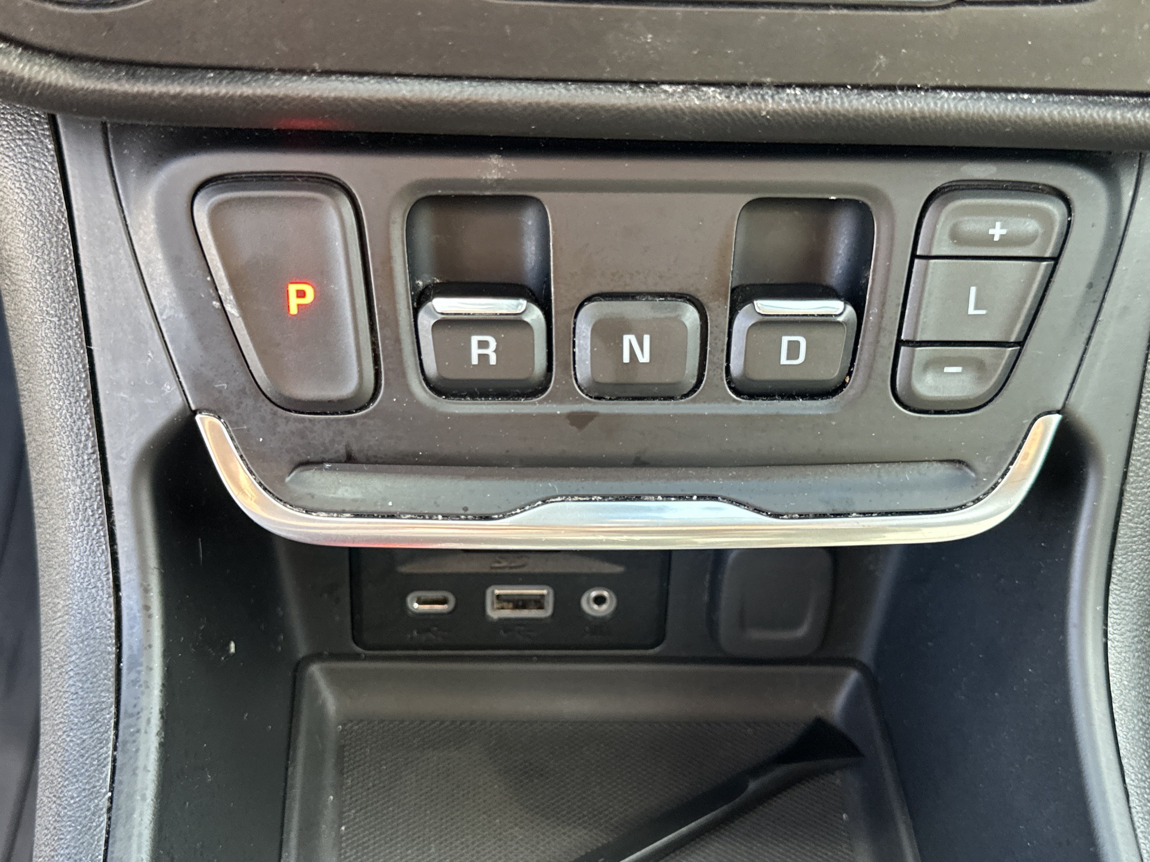 Used 2020 GMC Terrain SLT w/ Preferred Package FWD image 29
