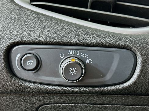 Used 2024 Chevrolet Malibu LT image 16