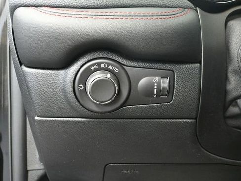 Used 2024 Dodge Durango R/T w/ Blacktop Package AWD/4WD image 34