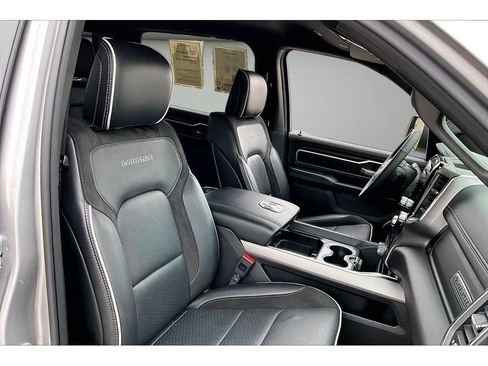 Certified 2026 RAM 1500 Laramie AWD/4WD image 10