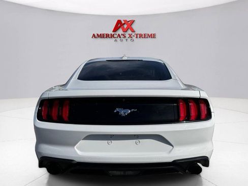 Used 2021 Ford Mustang Coupe image 4
