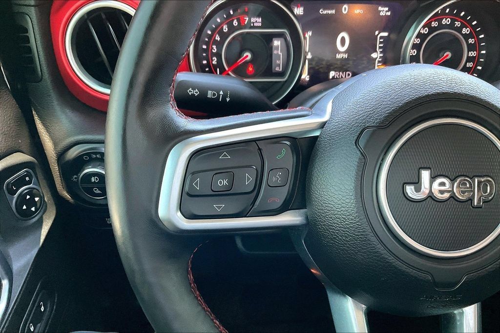 Used 2020 Jeep Gladiator Rubicon AWD/4WD image 12