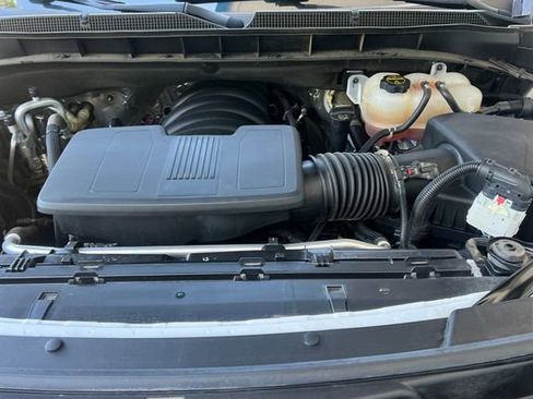 Used 2024 Chevrolet Tahoe LS RWD image 24