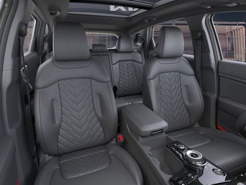 New 2025 Kia Sportage X-Line image 16