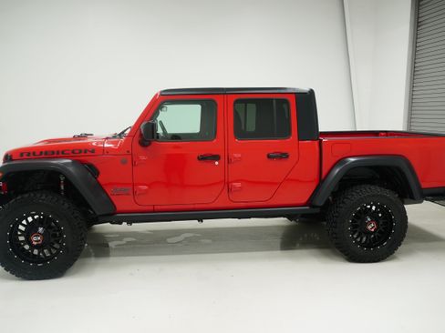 Used 2020 Jeep Gladiator Rubicon AWD/4WD image 6