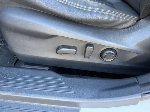 Used 2022 Subaru Outback Wilderness w/ Wilderness Package image 16