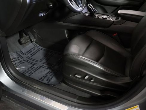 Used 2023 Cadillac XT6 Premium Luxury w/ LPO, Floor Liner Package AWD/4WD image 27