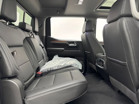 New 2026 GMC Sierra 1500 Denali AWD/4WD image 40