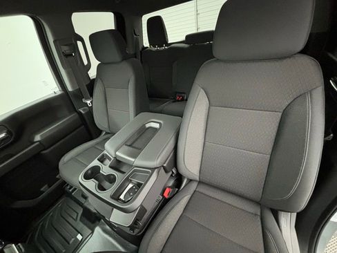 New 2026 GMC Sierra 2500 Pro image 18