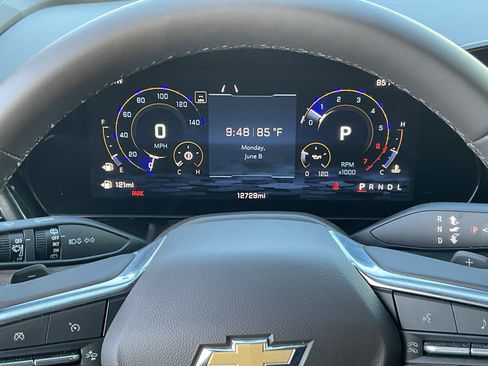 Used 2026 Chevrolet Tahoe LS RWD image 14
