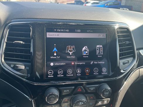 Used 2020 Jeep Grand Cherokee Trailhawk image 76