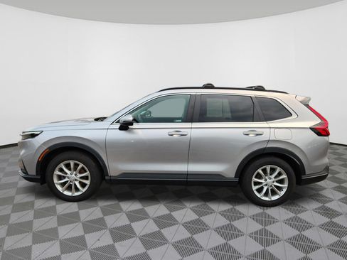 Used 2024 Honda CR-V EX image 5