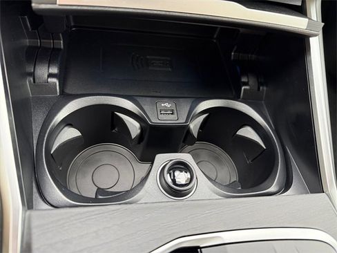 Certified 2025 BMW 430i xDrive Coupe w/ Premium Package image 31