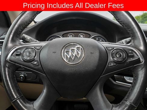 Used 2019 Buick Enclave Premium w/ Experience Buick Package FWD image 21