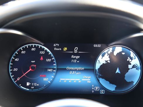 Used 2022 Mercedes-Benz GLC 300 image 3