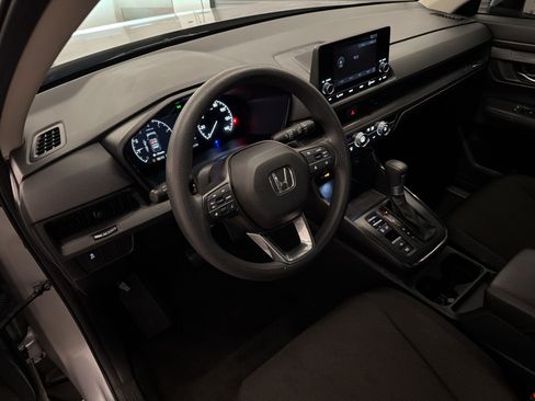 Used 2025 Honda CR-V LX image 4