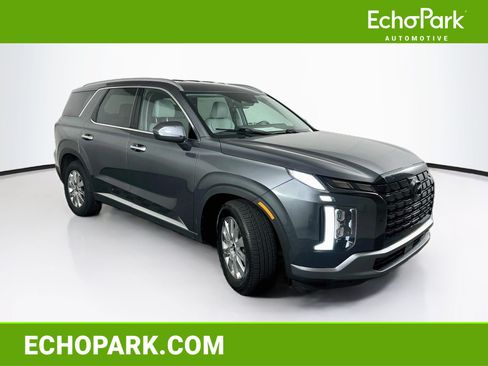Used 2025 Hyundai Palisade SEL FWD image 1