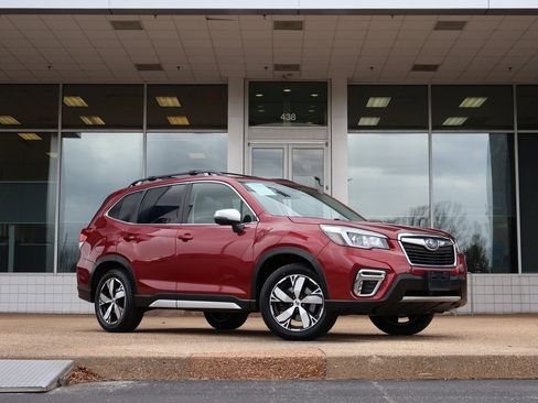 Used 2020 Subaru Forester Touring image 1