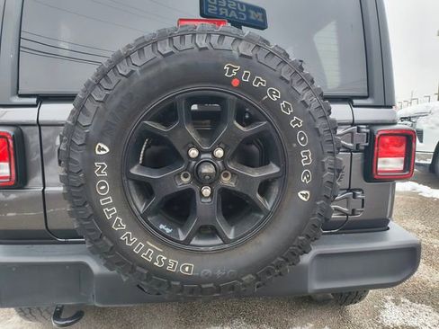 Used 2021 Jeep Wrangler Unlimited Willys image 25