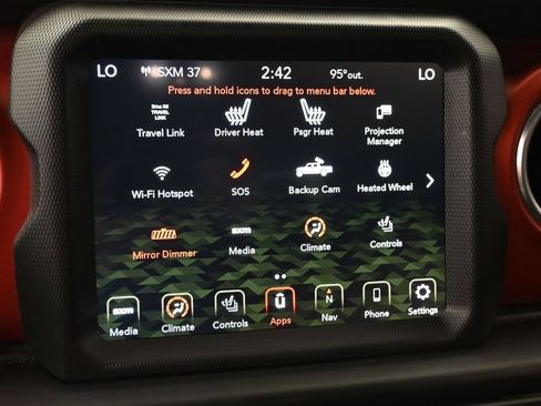 Used 2022 Jeep Gladiator Rubicon w/ LED Lighting Group AWD/4WD image 14
