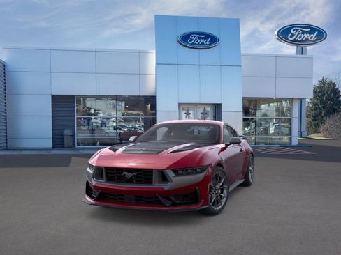 New 2025 Ford Mustang Dark Horse image 2