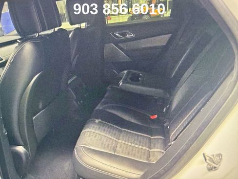 Used 2018 Land Rover Range Rover Velar R-Dynamic HSE image 10