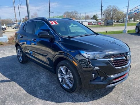 Used 2023 Buick Encore GX Select w/ Sport Touring Package AWD/4WD image 7