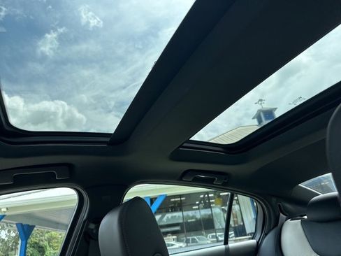 Used 2025 Cadillac CT5 Sport image 31