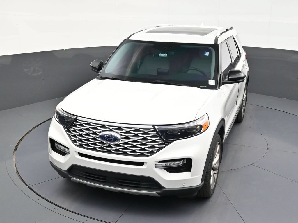 Used 2022 Ford Explorer Platinum w/ Equipment Group 601A AWD/4WD image 19