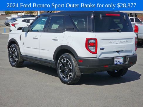 Used 2024 Ford Bronco Sport Outer Banks w/ Tech Package AWD/4WD image 5