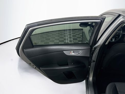 Used 2023 Kia Forte LXS FWD image 25