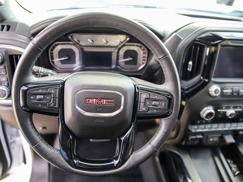 Used 2021 GMC Sierra 1500 SLT w/ SLT Premium Plus Package AWD/4WD image 26