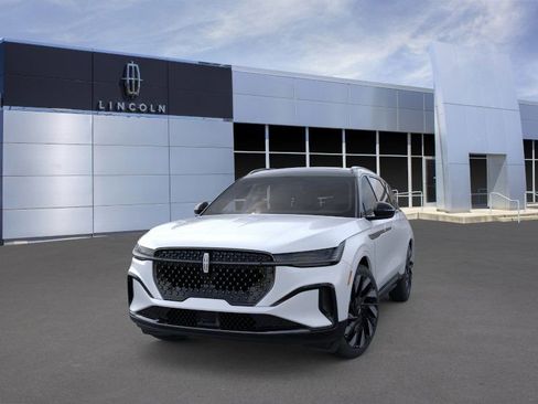 New 2026 Lincoln Nautilus Reserve w/ Jet Appearance Package image 2