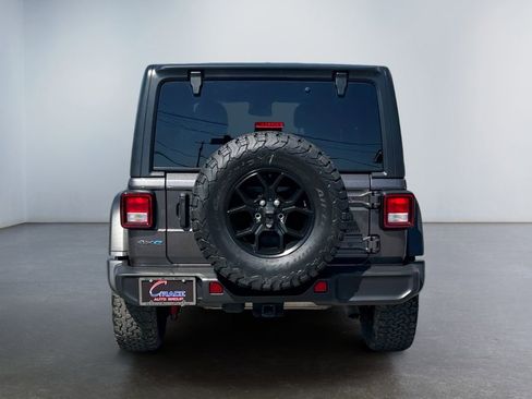 Used 2024 Jeep Wrangler Unlimited AWD/4WD image 6